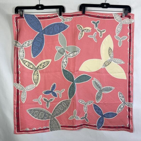 Nina Ricci VTG Multi Pink Print With Writing Scarve - Picture 7 of 8